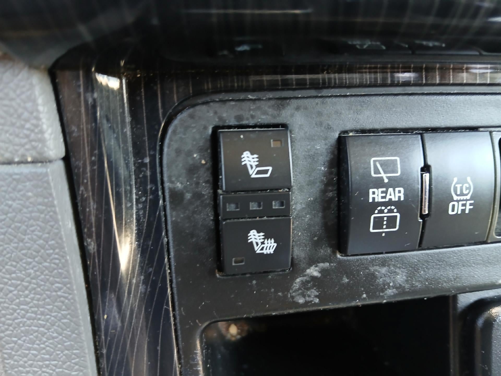 Used 2017 Chevrolet Traverse LT w/ Traveler's Package FWD image 26