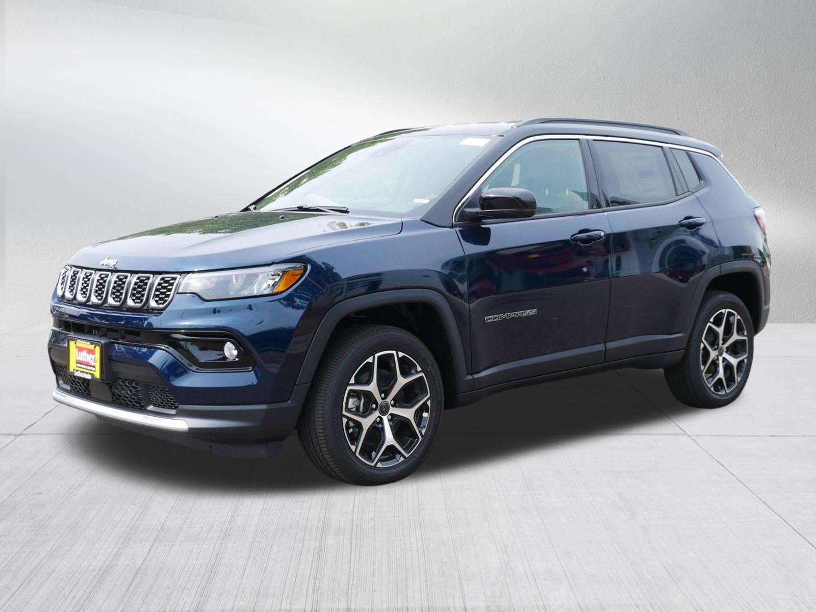 New 2026 Jeep Compass Limited AWD/4WD image 3