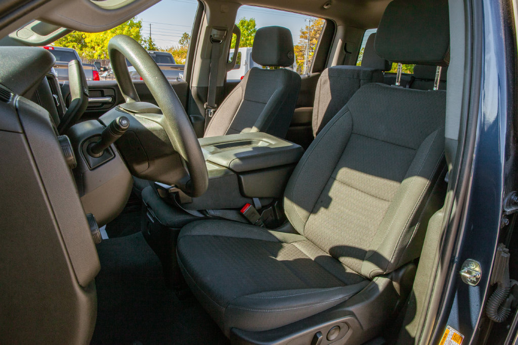 Used 2022 Chevrolet Silverado 1500 Custom AWD/4WD image 12