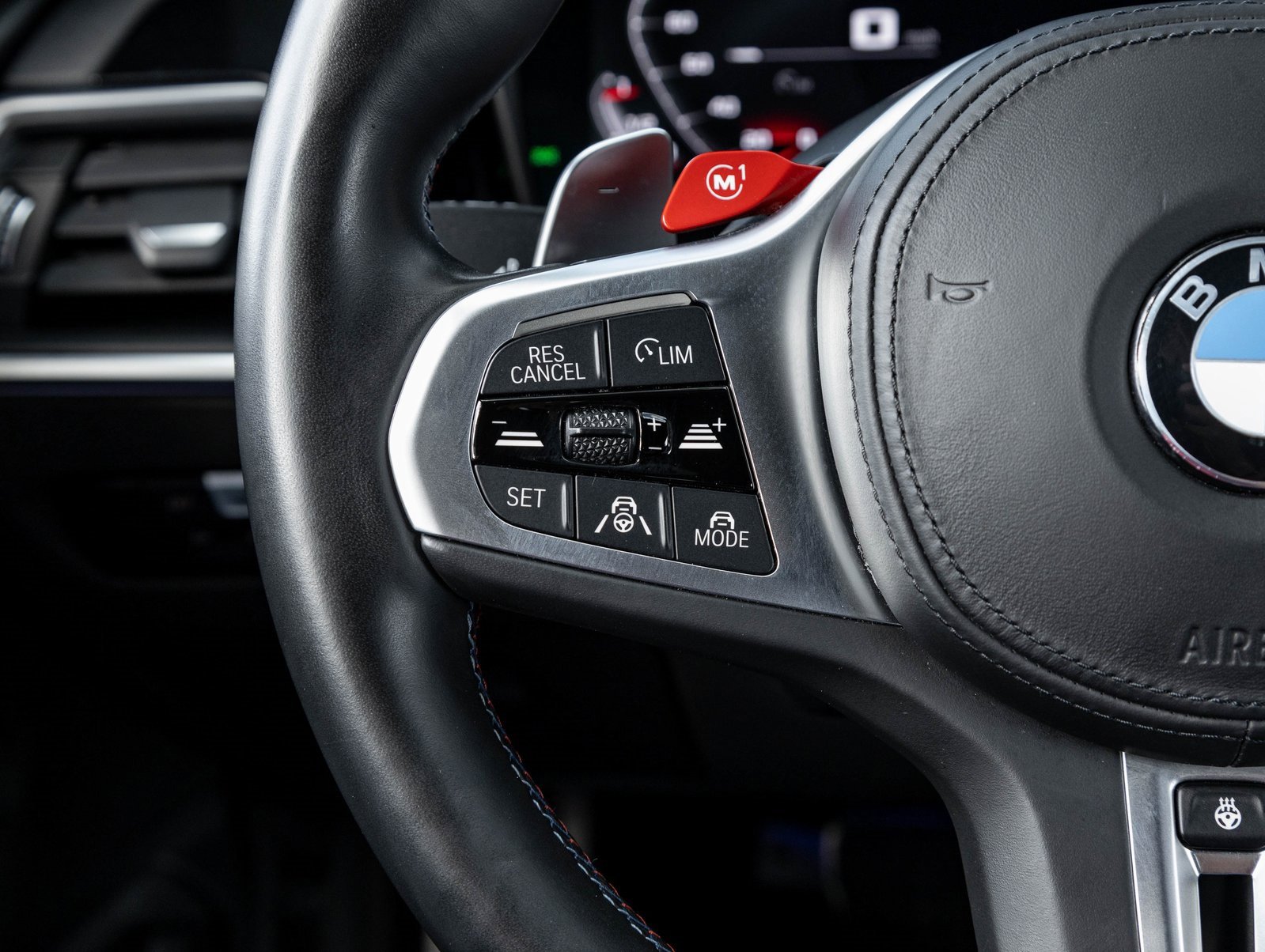 Used 2023 BMW M4 xDrive Competition image 17