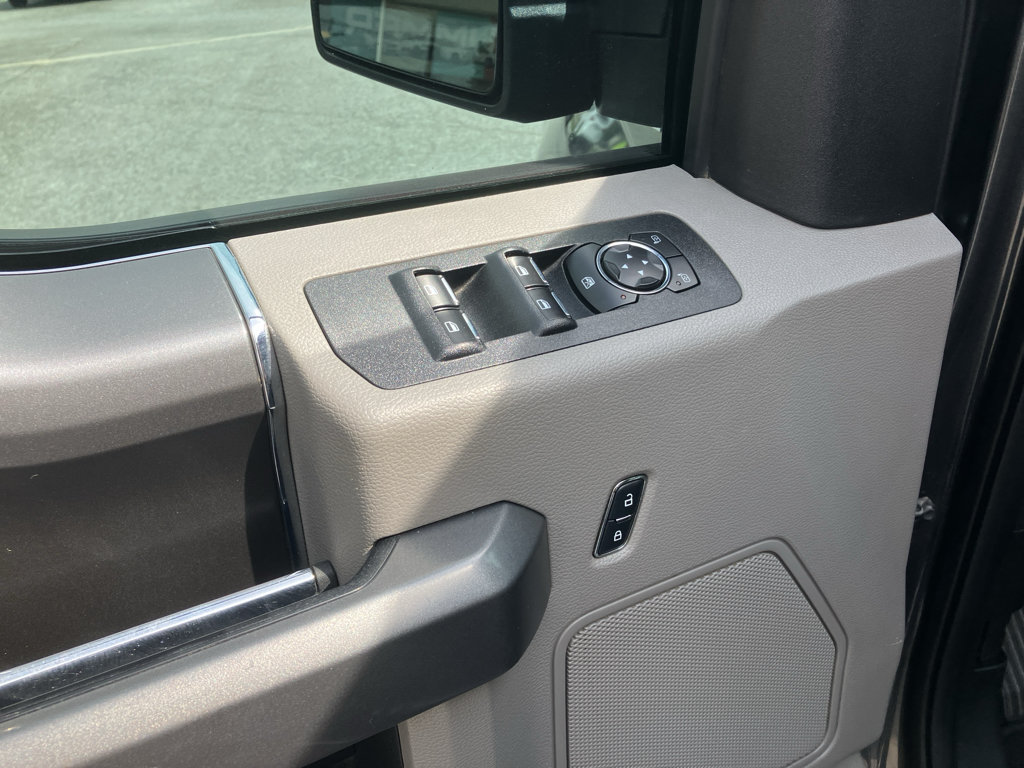 Used 2018 Ford F150 XLT w/ Equipment Group 301A Mid AWD/4WD image 16