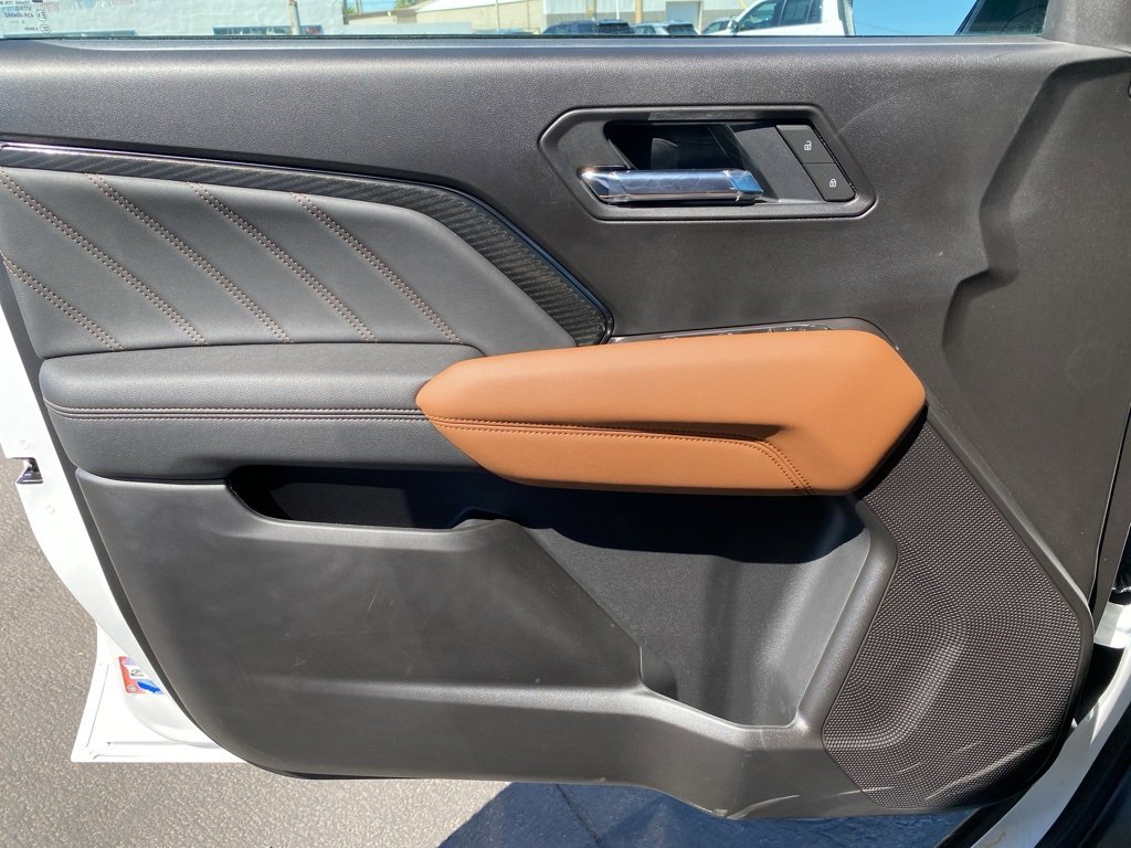New 2026 GMC Canyon AT4 image 36