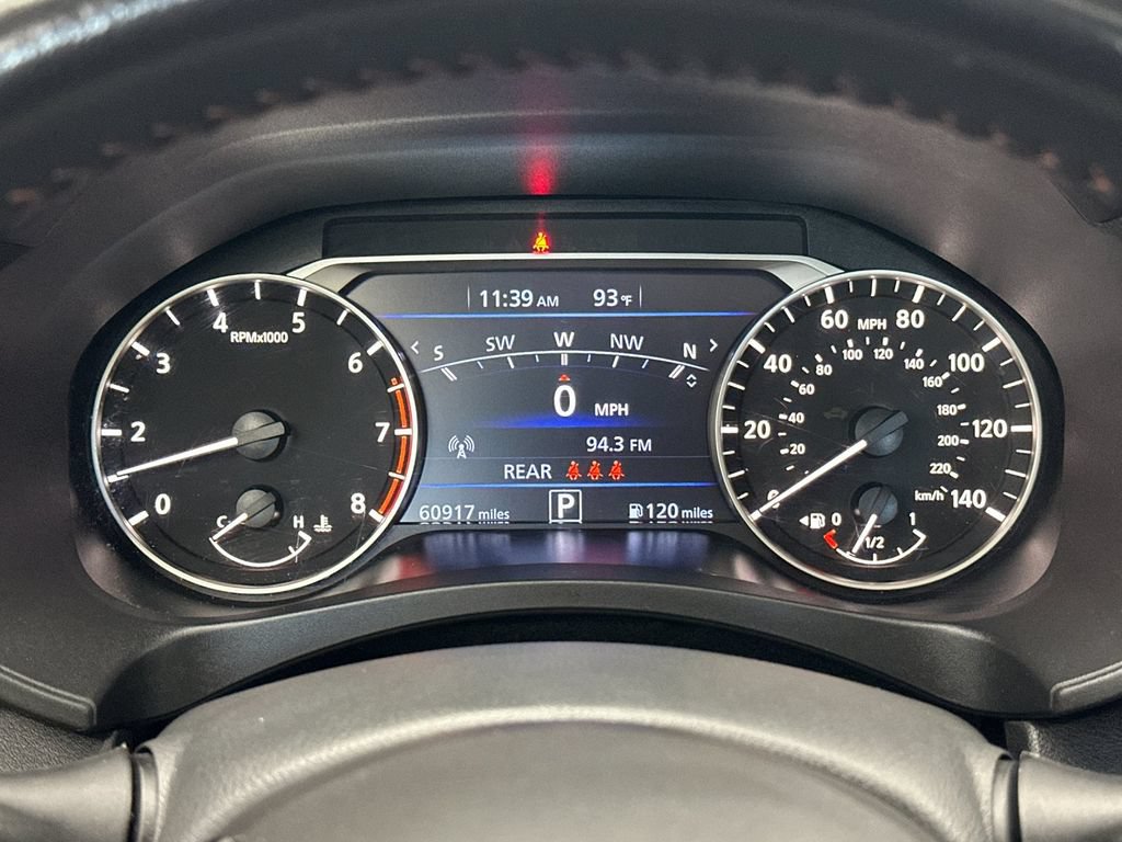 Used 2024 Nissan Altima 2.5 SR w/ SR Premium Package FWD image 23