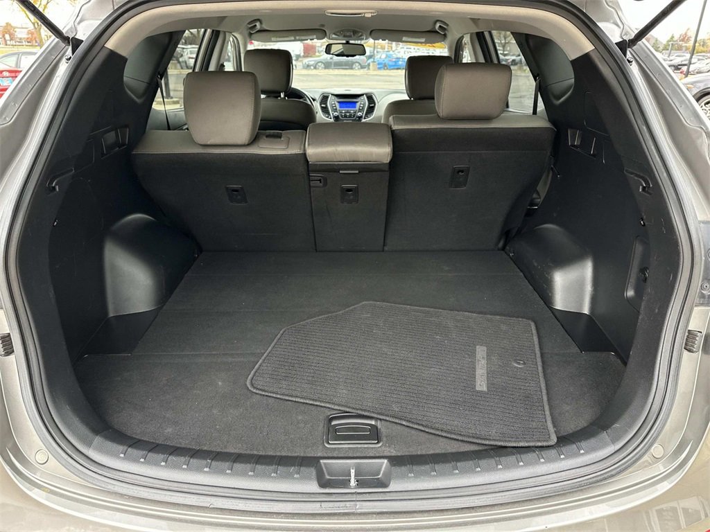 Used 2013 Hyundai Santa Fe Sport w/ Popular Equipment Pkg image 9