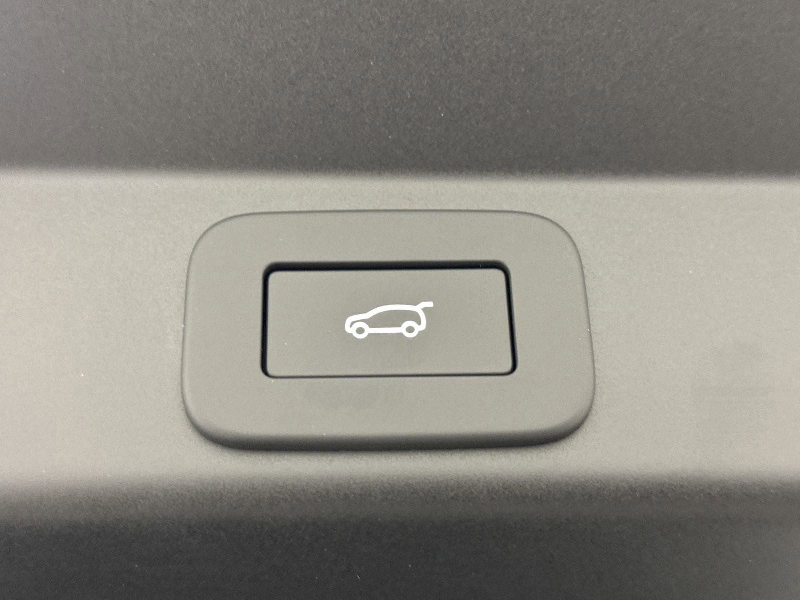 New 2025 Land Rover Range Rover Sport Dynamic SE image 30