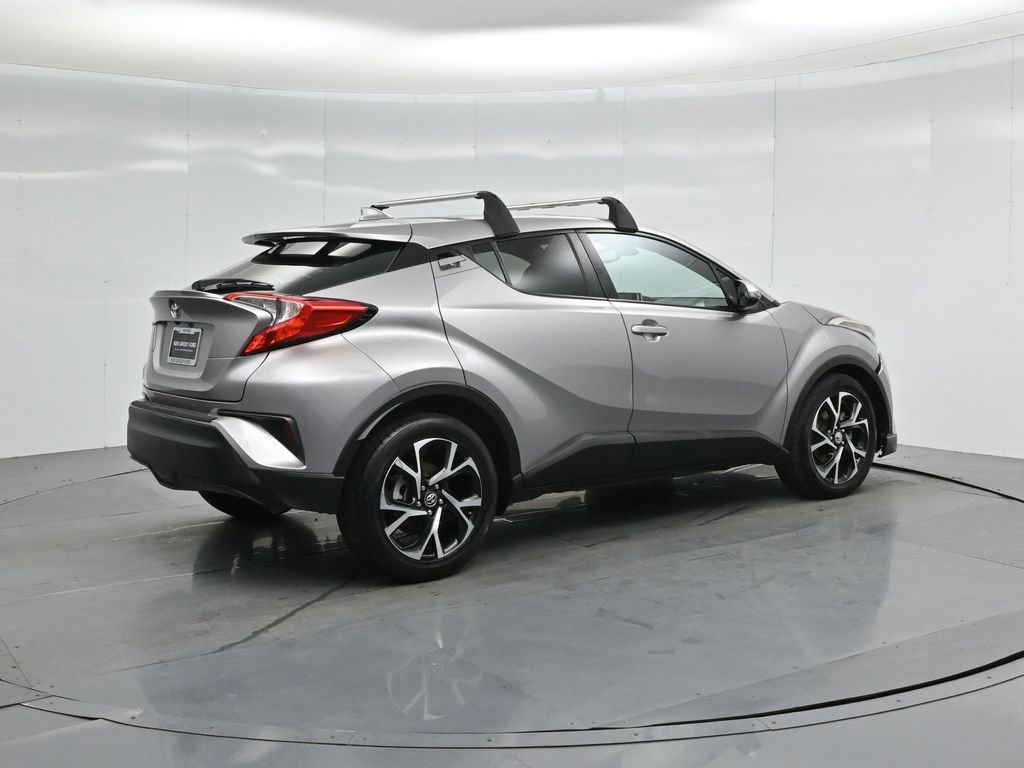 Used 2018 Toyota C-HR XLE image 22