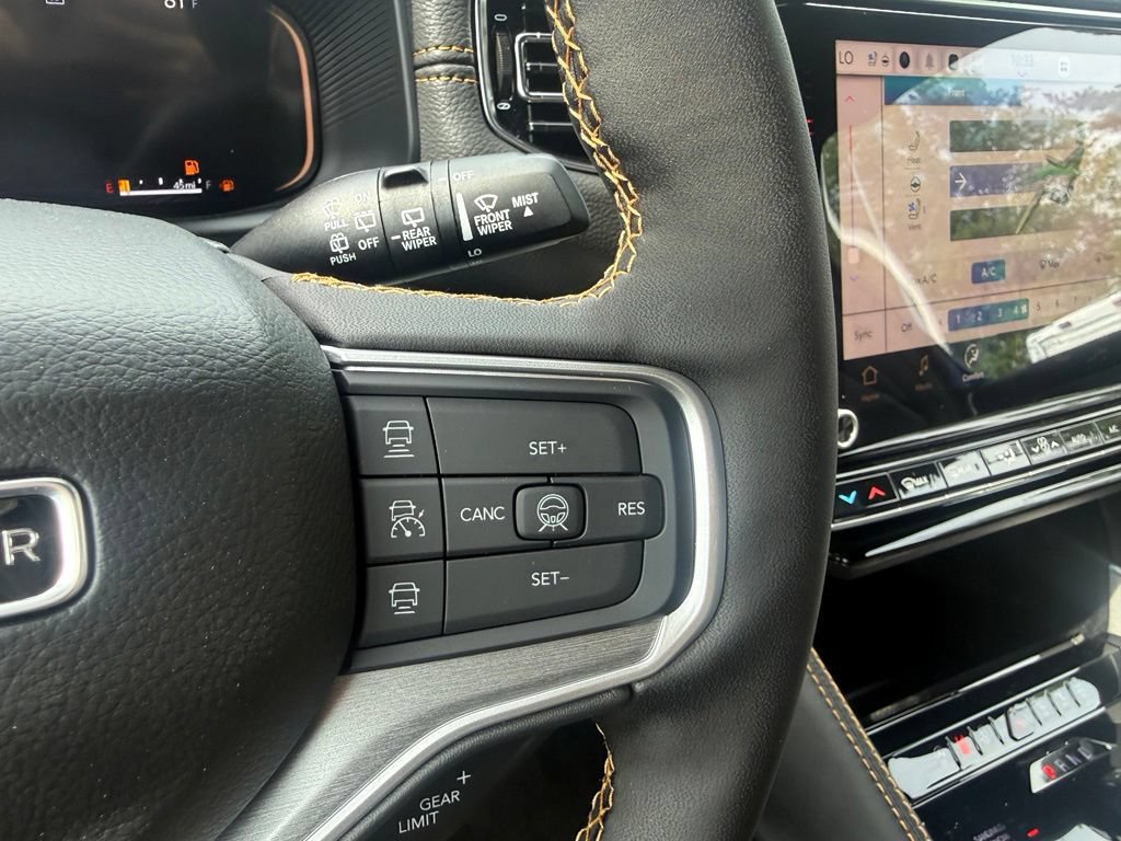 New 2026 Jeep Grand Wagoneer 4WD image 19