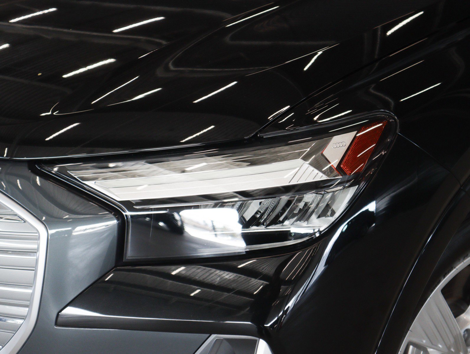 Certified 2024 Audi Q4 e-tron Premium Plus w/ Premium Plus image 29