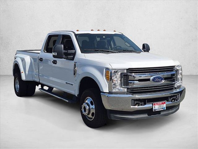 Used 2017 Ford F350 XL w/ STX Appearance Package AWD/4WD image 3