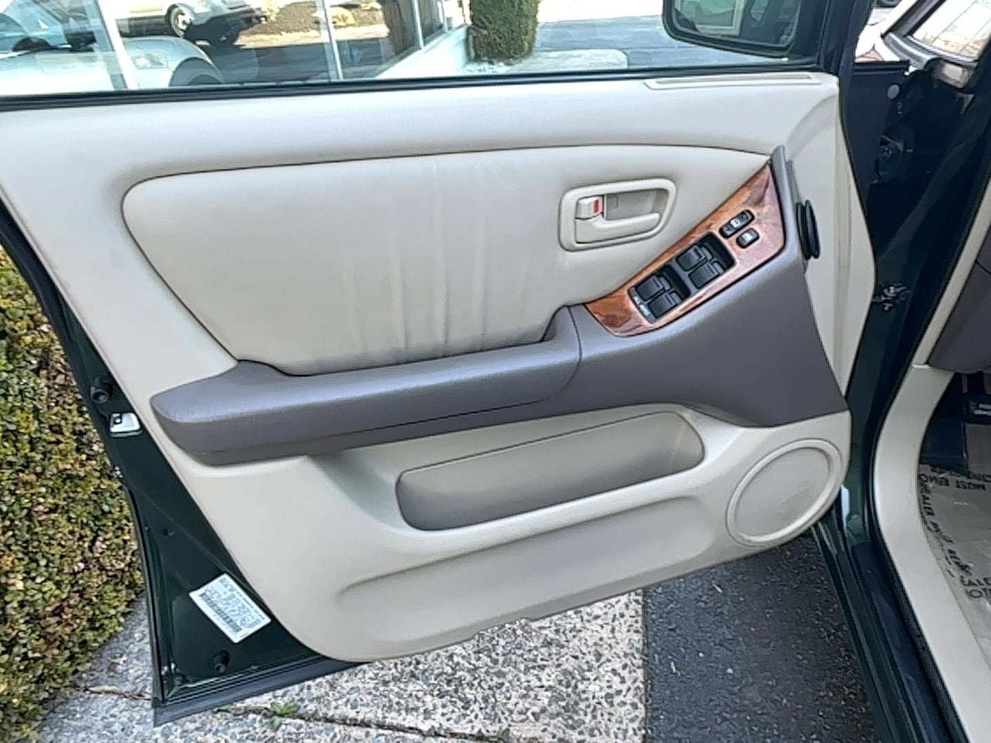 Used 2000 Lexus RX 300 4WD image 14