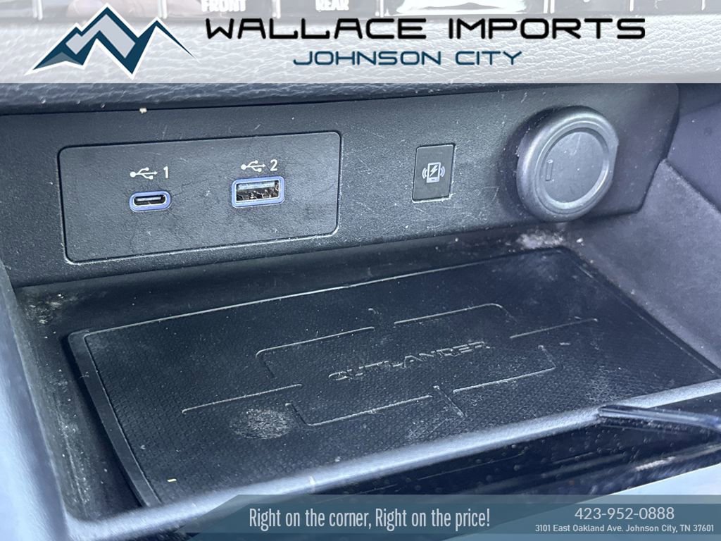 Used 2022 Mitsubishi Outlander SE image 28