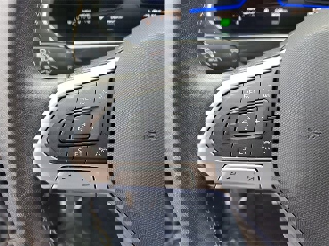 Certified 2023 Volkswagen Tiguan SE image 19