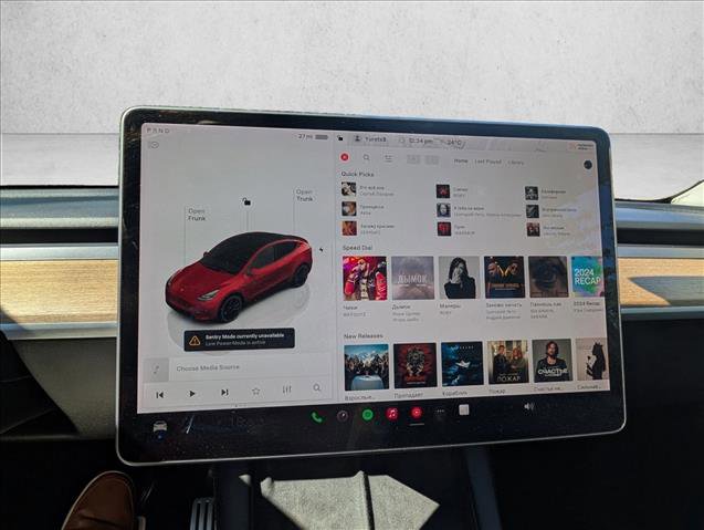 Used 2022 Tesla Model Y Performance image 13