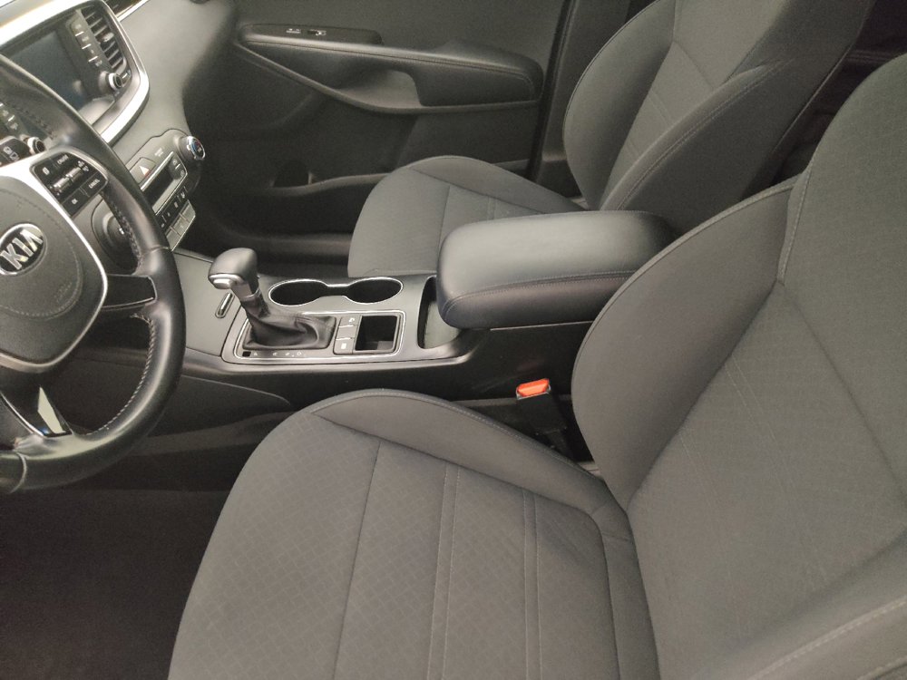 Used 2020 Kia Sorento LX w/ LX I4 Convenience Package FWD image 17
