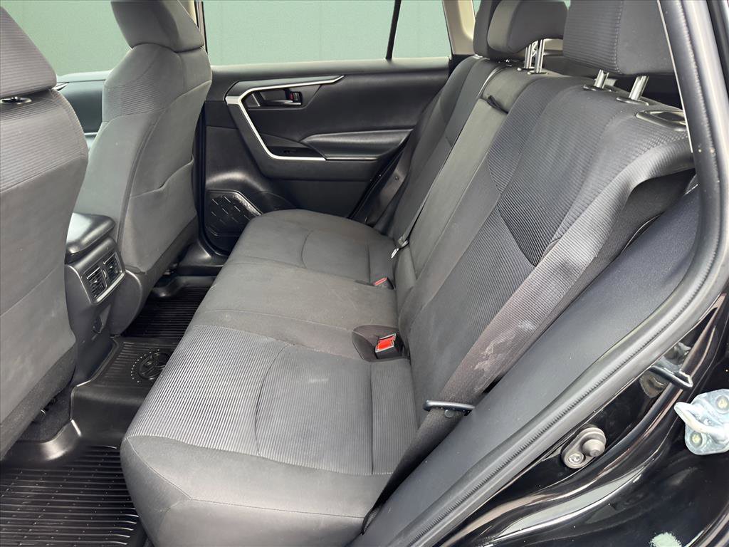 Used 2024 Toyota RAV4 LE image 12