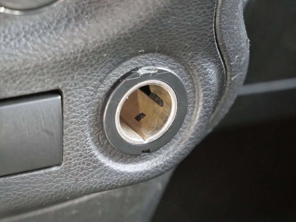 Used 2013 Jeep Wrangler Sport AWD/4WD image 41