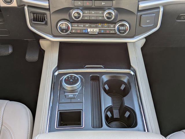 Certified 2024 Ford Expedition Max XLT RWD image 19