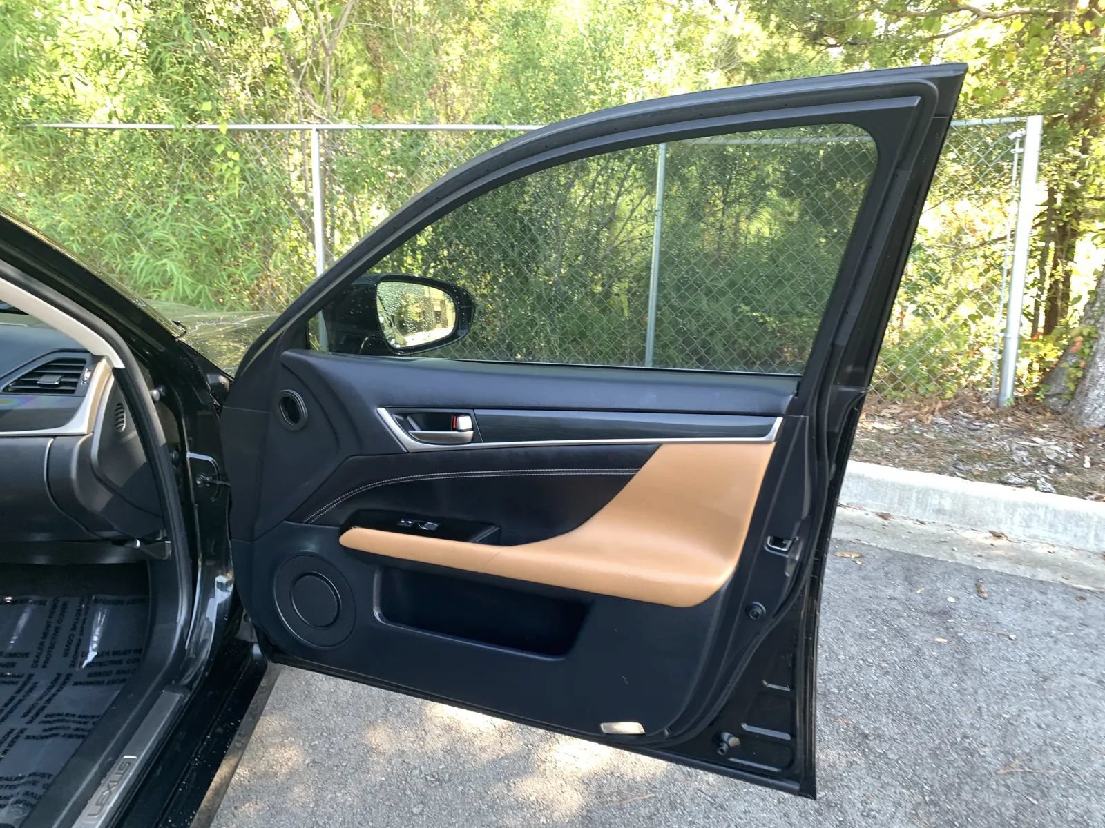 Used 2017 Lexus GS 200t RWD image 30