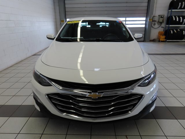 Used 2023 Chevrolet Malibu LT image 17