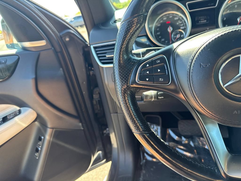 Used 2017 Mercedes-Benz GLS 450 4MATIC image 26