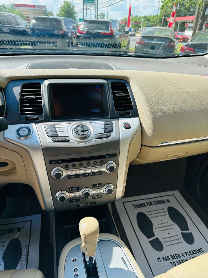 Used 2014 Nissan Murano SL w/ Navigation Package AWD/4WD image 16