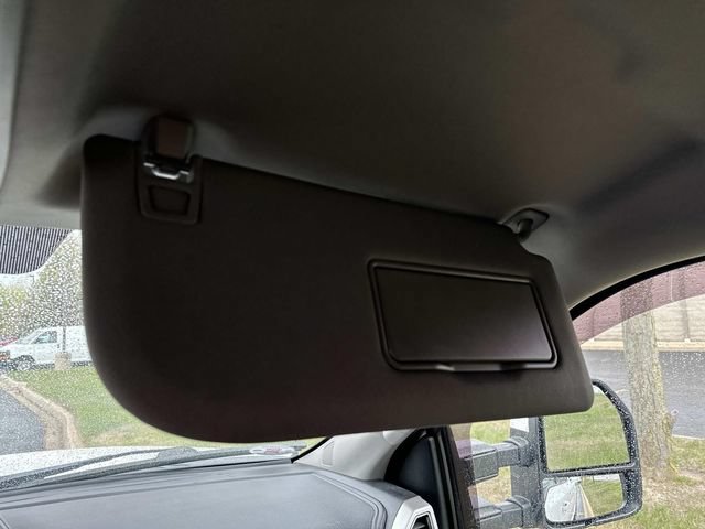 Used 2019 Ford F250 Lariat w/ Lariat Value Package AWD/4WD image 29