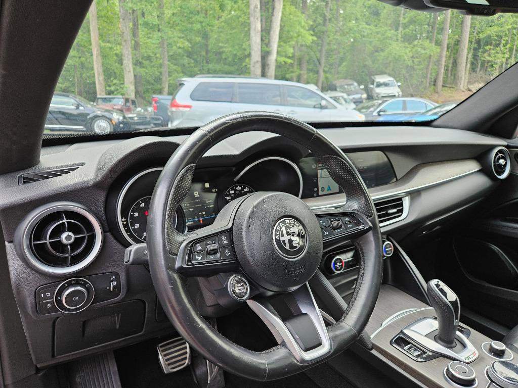 Used 2022 Alfa Romeo Stelvio Ti w/ Active Assist Plus Package image 26