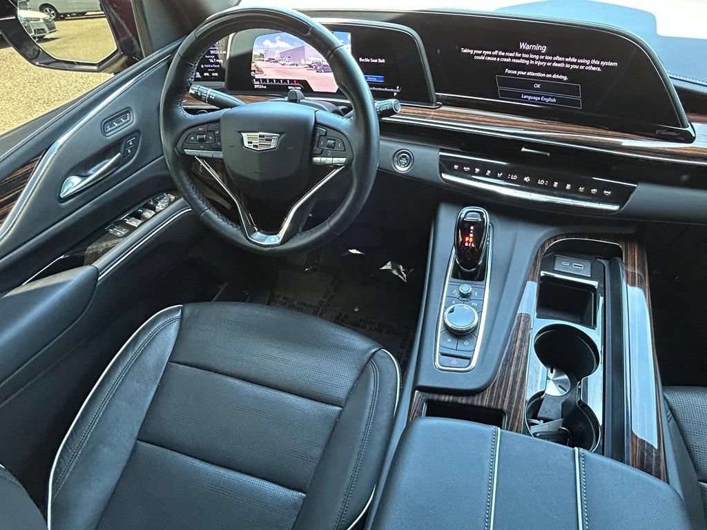 Used 2024 Cadillac Escalade ESV Premium Luxury w/ Performance Package AWD/4WD image 9