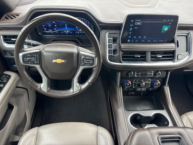 Used 2022 Chevrolet Suburban LT w/ Luxury Package AWD/4WD image 19