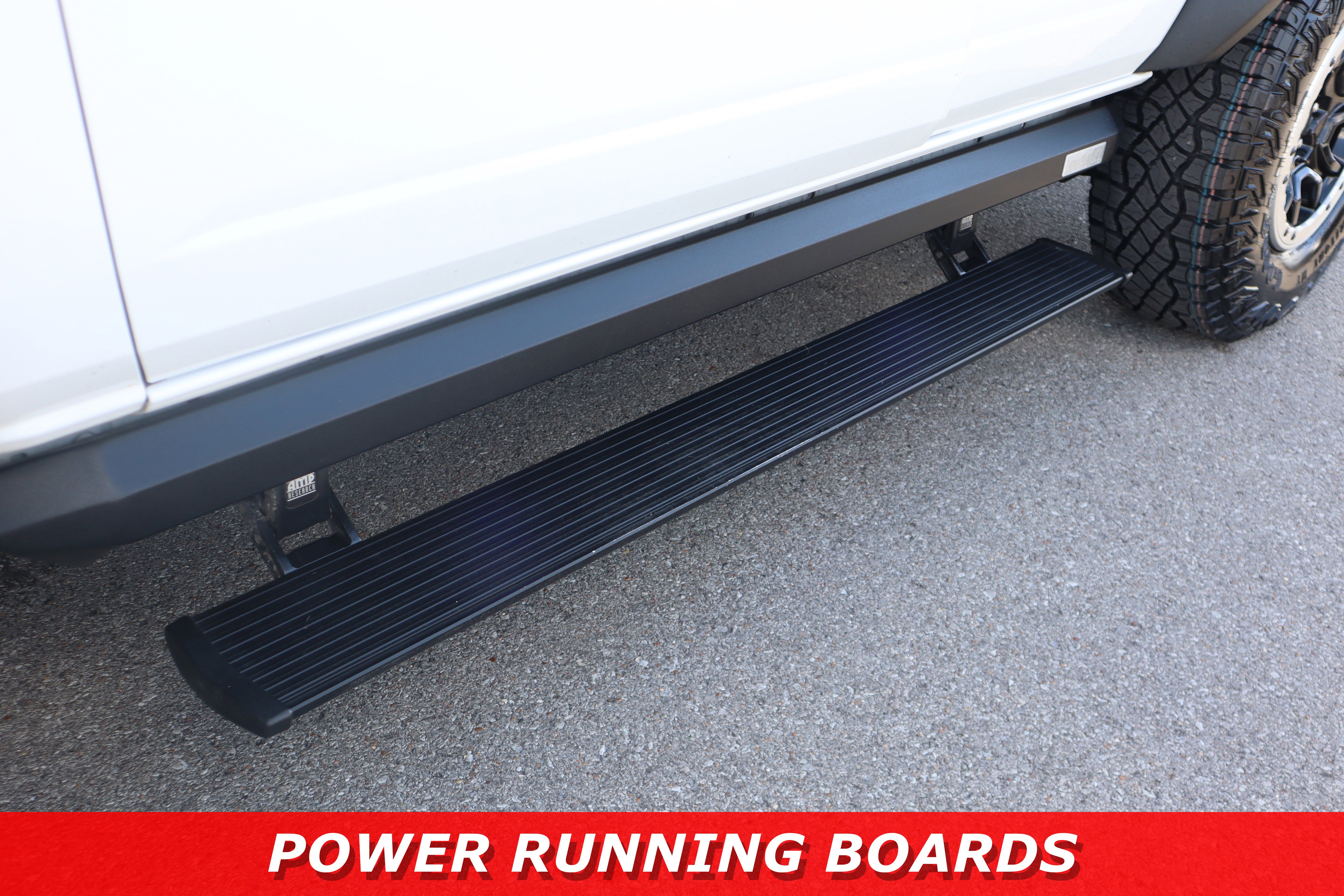 Used 2023 Ford Bronco Badlands image 12