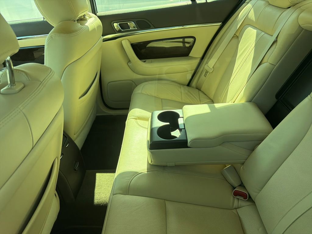 Used 2015 Lincoln MKS w/ Equipment Group 101A FWD image 13