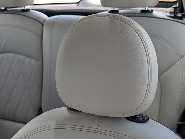 Used 2023 MINI Cooper S w/ Signature Upholstery Package FWD image 17