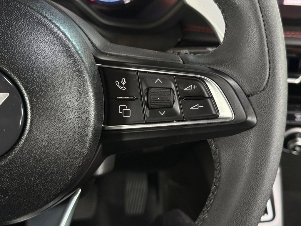 Used 2024 Dodge Hornet R/T image 30