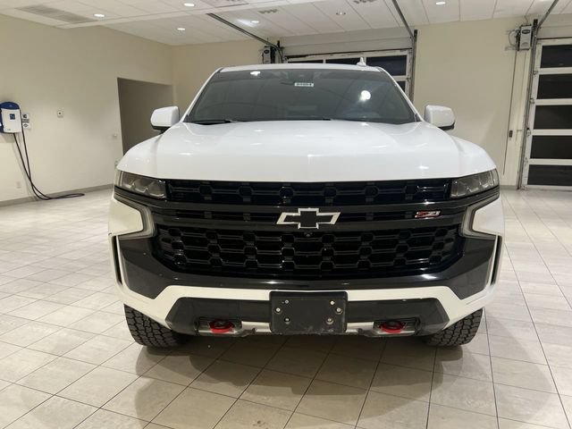 Certified 2024 Chevrolet Suburban Z71 w/ Luxury Package AWD/4WD image 8
