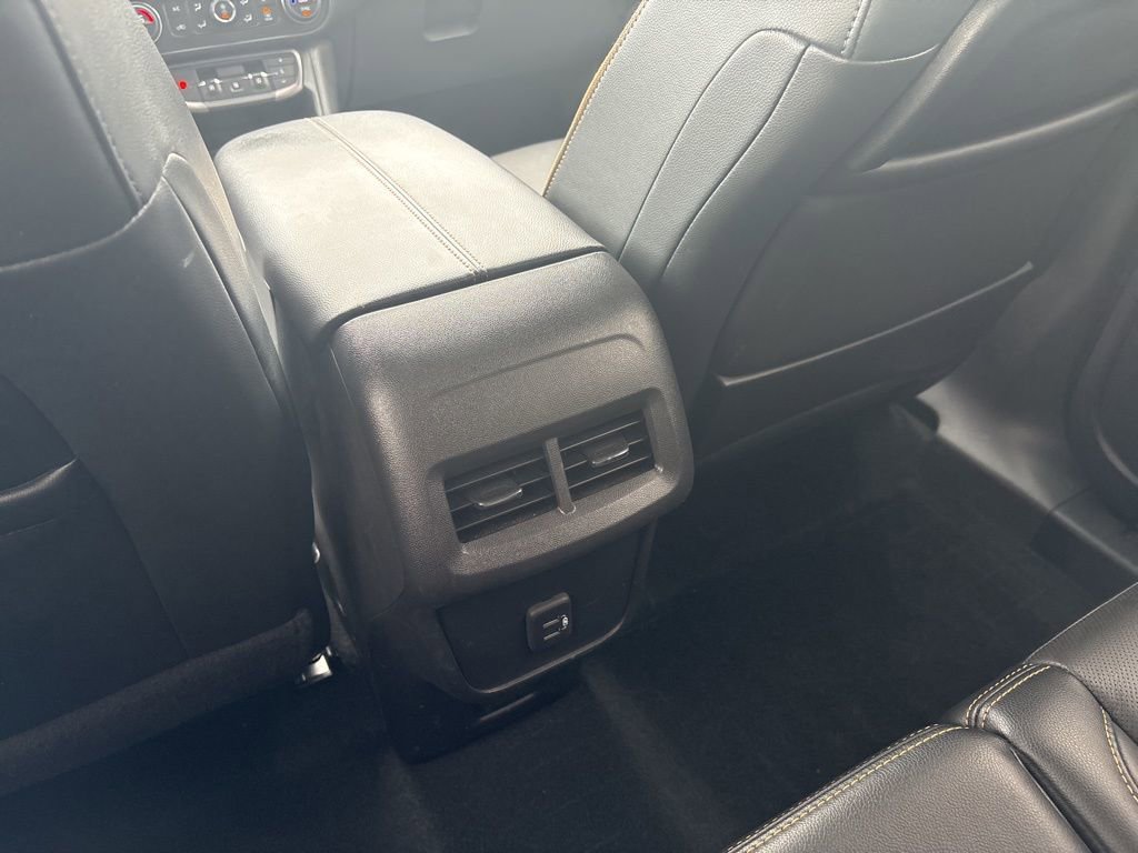 Used 2023 GMC Terrain AT4 w/ Tech Package AWD/4WD image 25