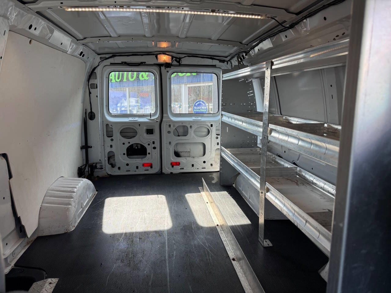 Used 2013 Ford E-250 and Econoline 250 E 250 3dr Cargo Van RWD image 9