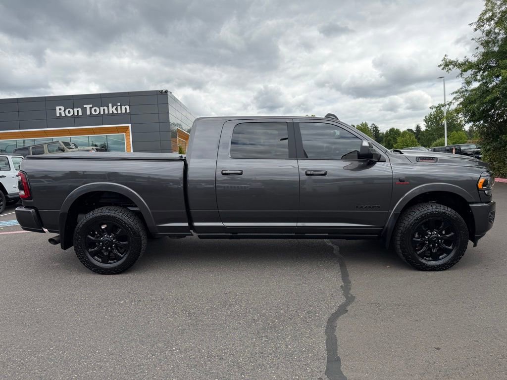 Used 2022 RAM 2500 Limited w/ Night Edition AWD/4WD image 8