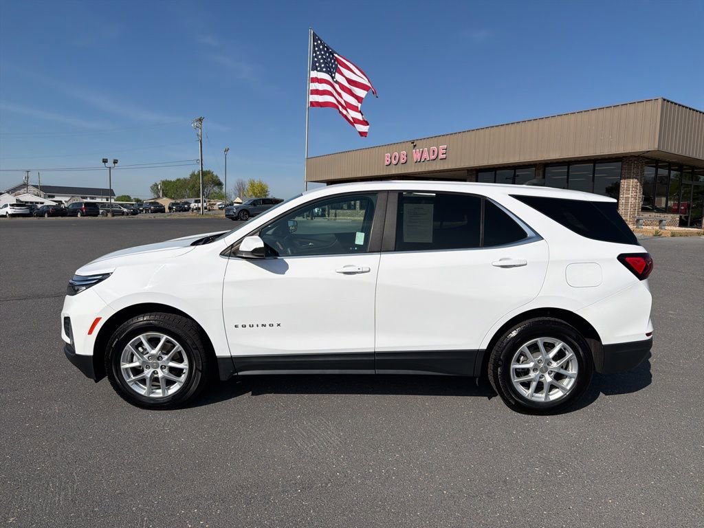 Used 2022 Chevrolet Equinox LT AWD/4WD image 2