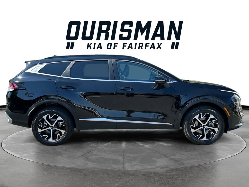 Certified 2025 Kia Sportage EX w/ Premium Package AWD/4WD image 7