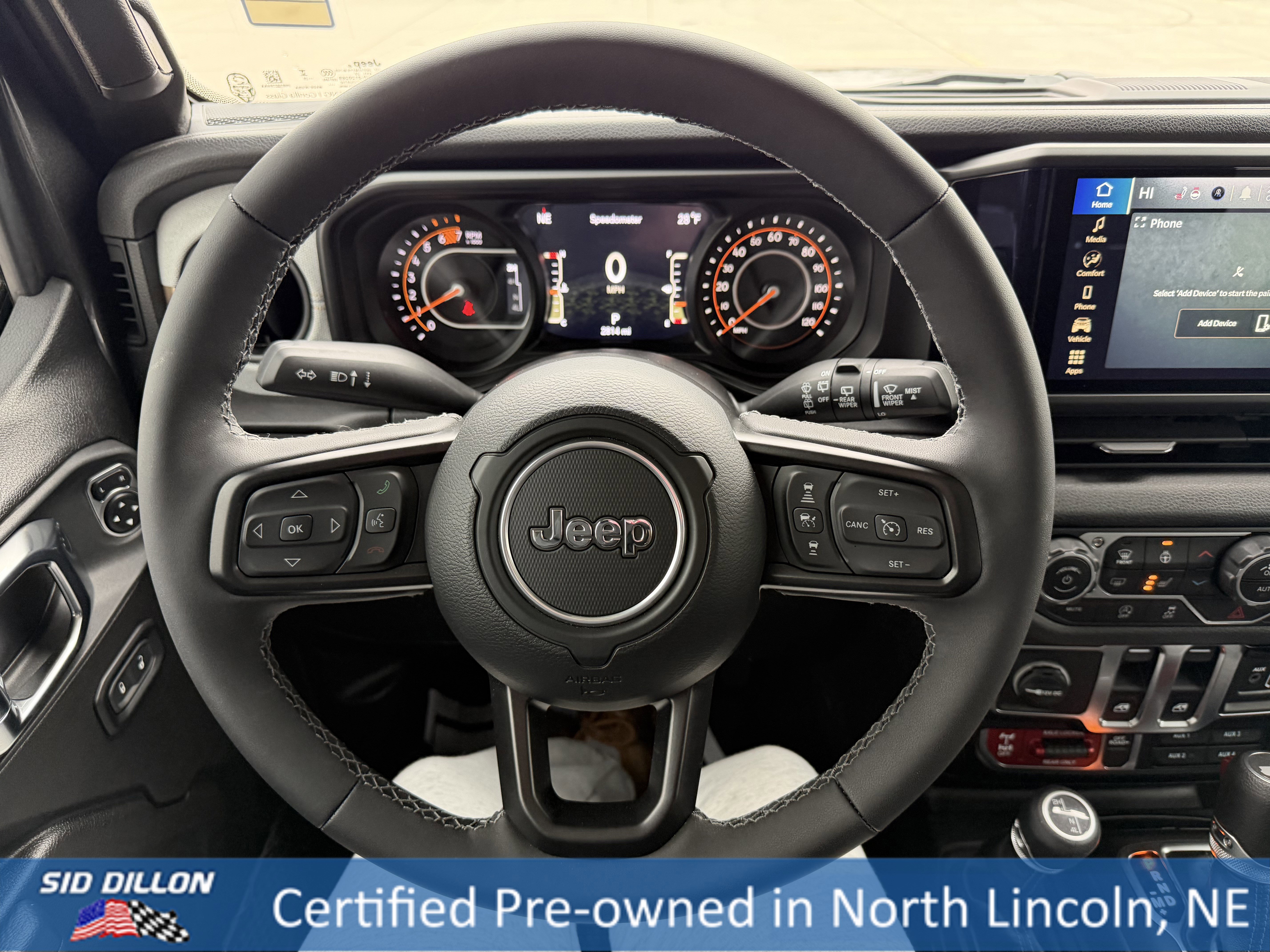 Used 2025 Jeep Wrangler Sport image 12