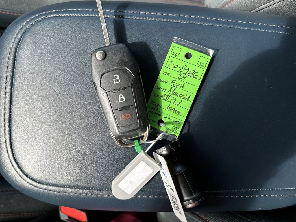 Used 2024 Ford Maverick XLT FWD image 26