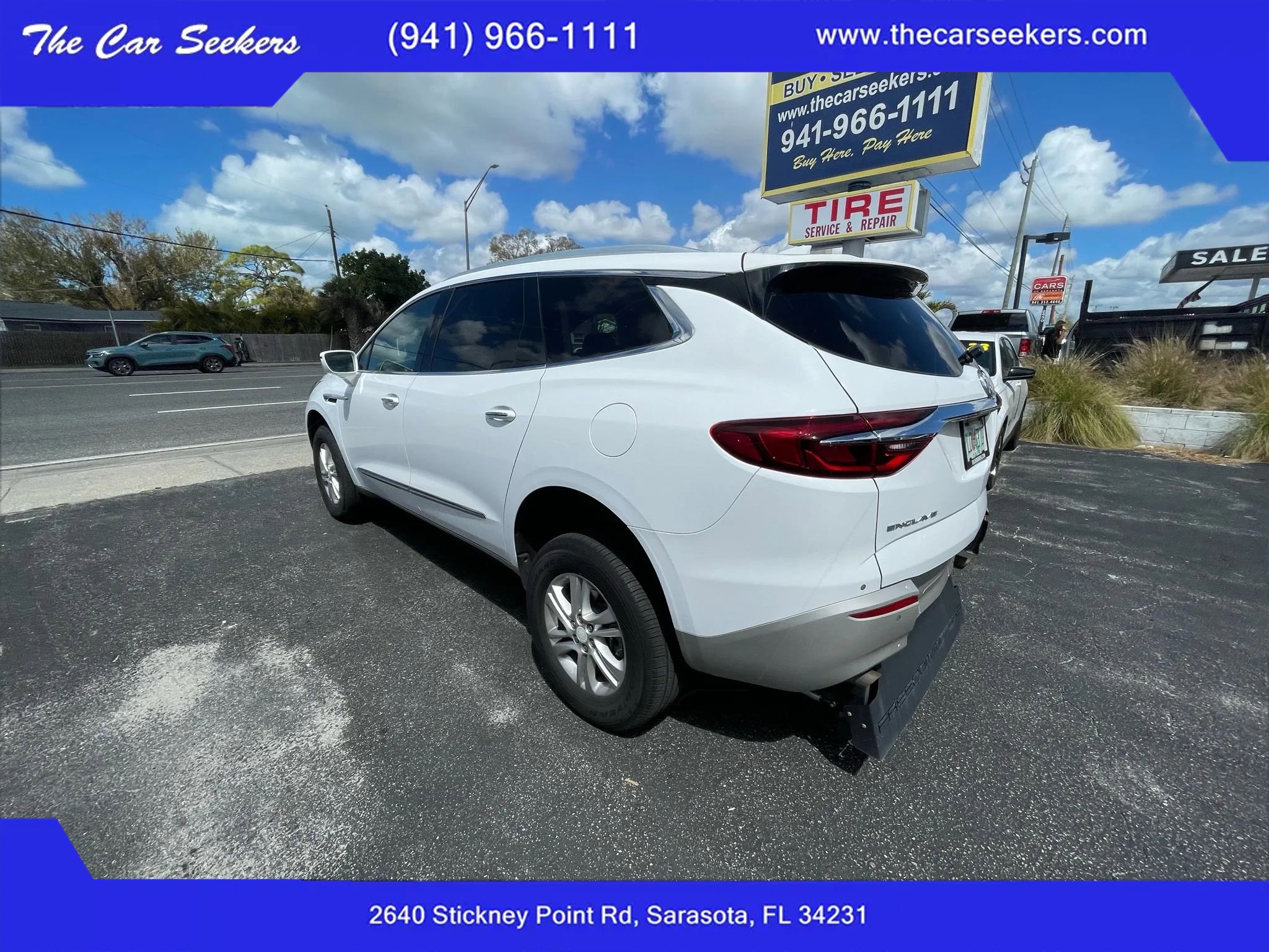 Used 2020 Buick Enclave Essence image 3