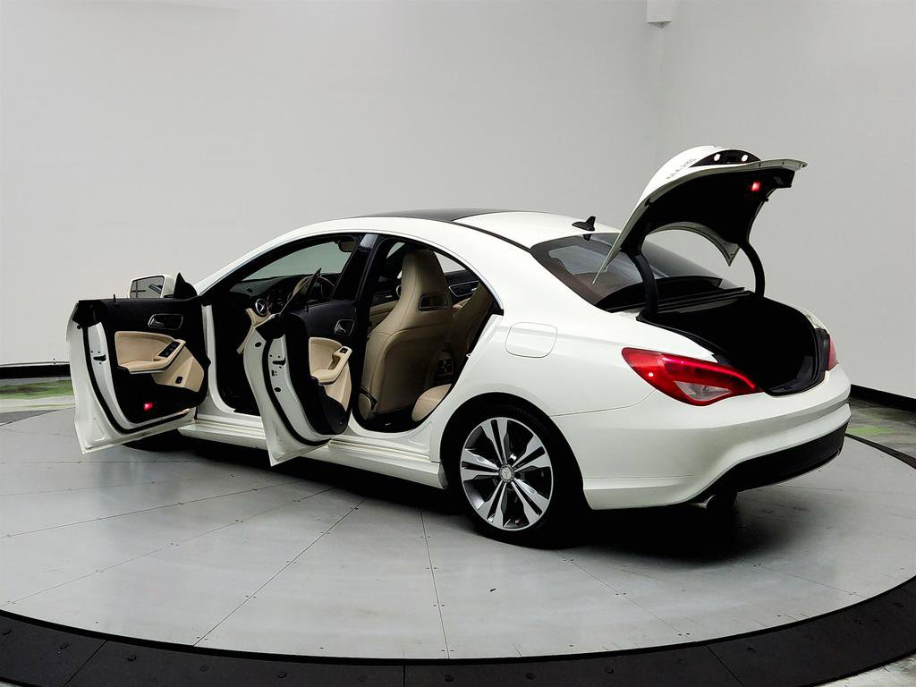 Used 2015 Mercedes-Benz CLA 250 image 12