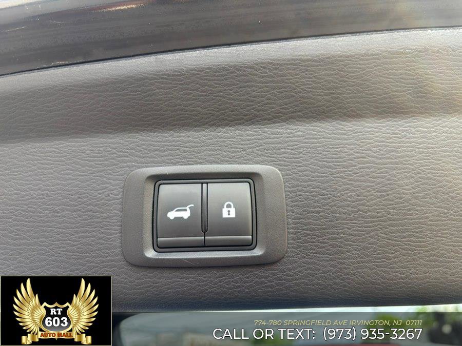 Used 2024 Mitsubishi Outlander AWD image 8