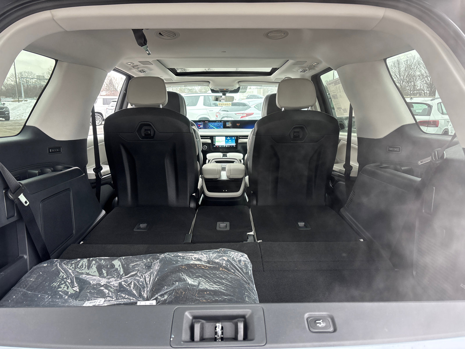 New 2026 Lincoln Navigator Reserve w/ Jet Appearance Package image 9