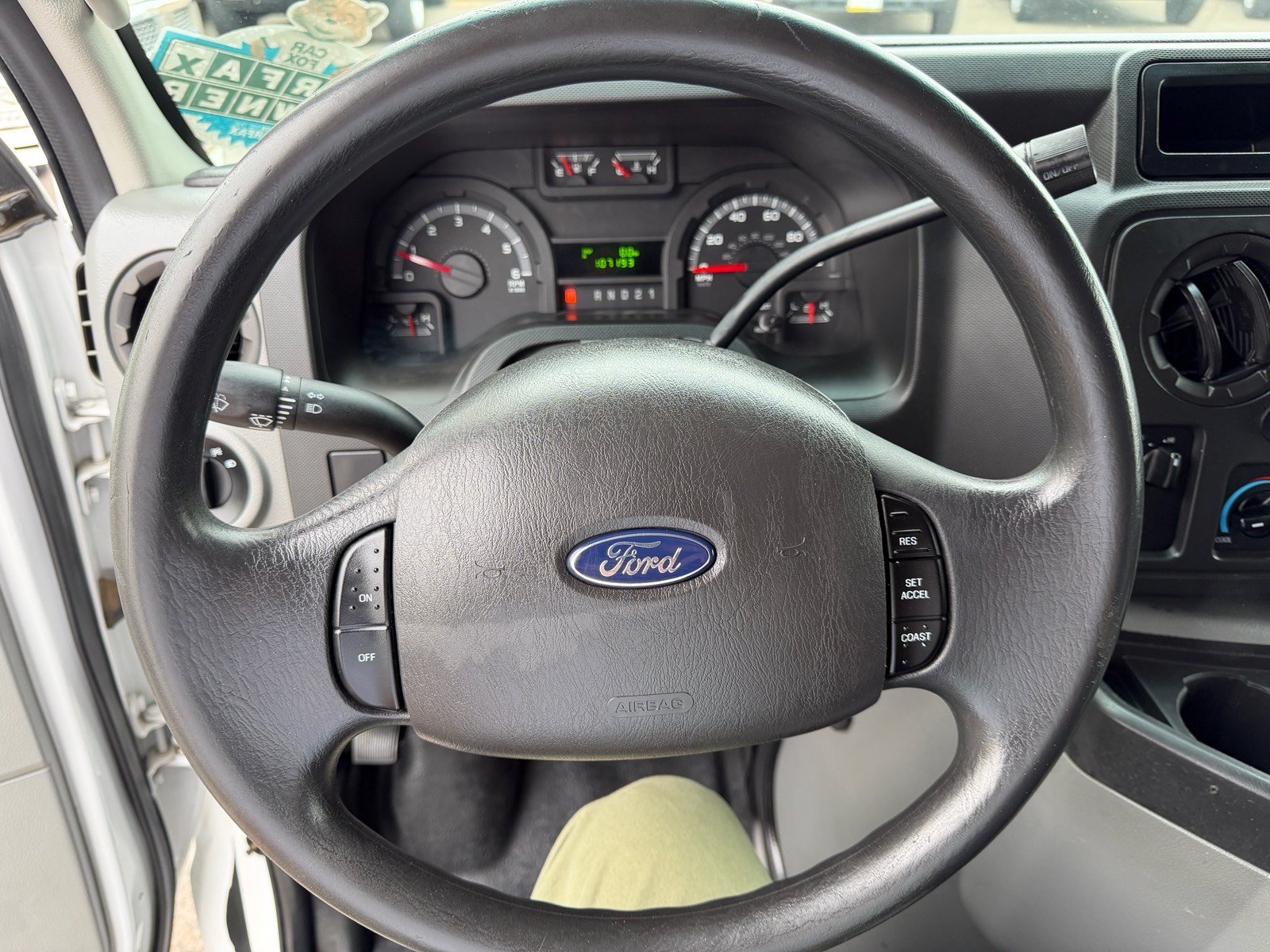 Used 2013 Ford E-150 and Econoline 150 w/ PWR Group RWD image 22