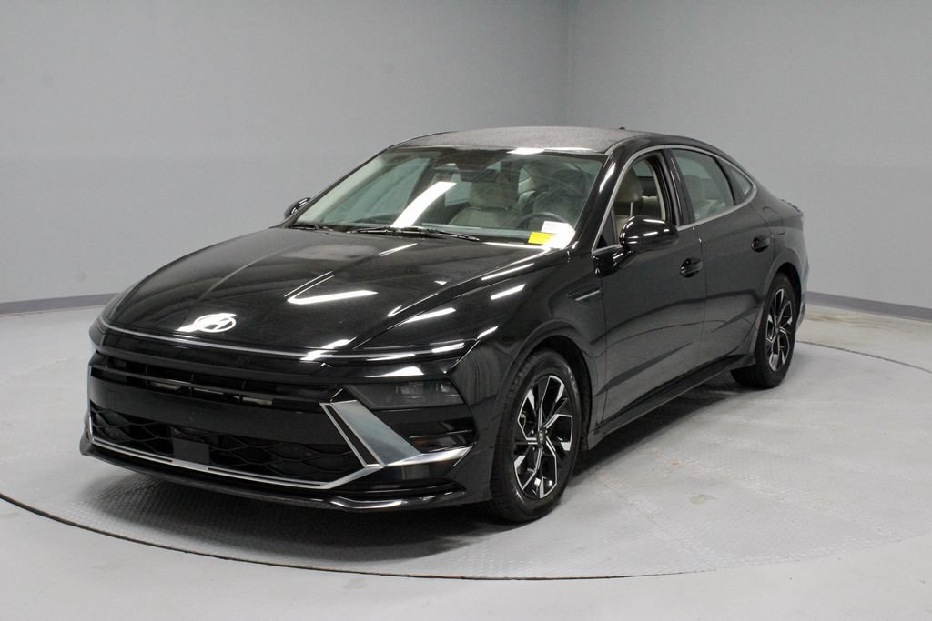 Used 2025 Hyundai Sonata SEL FWD image 7