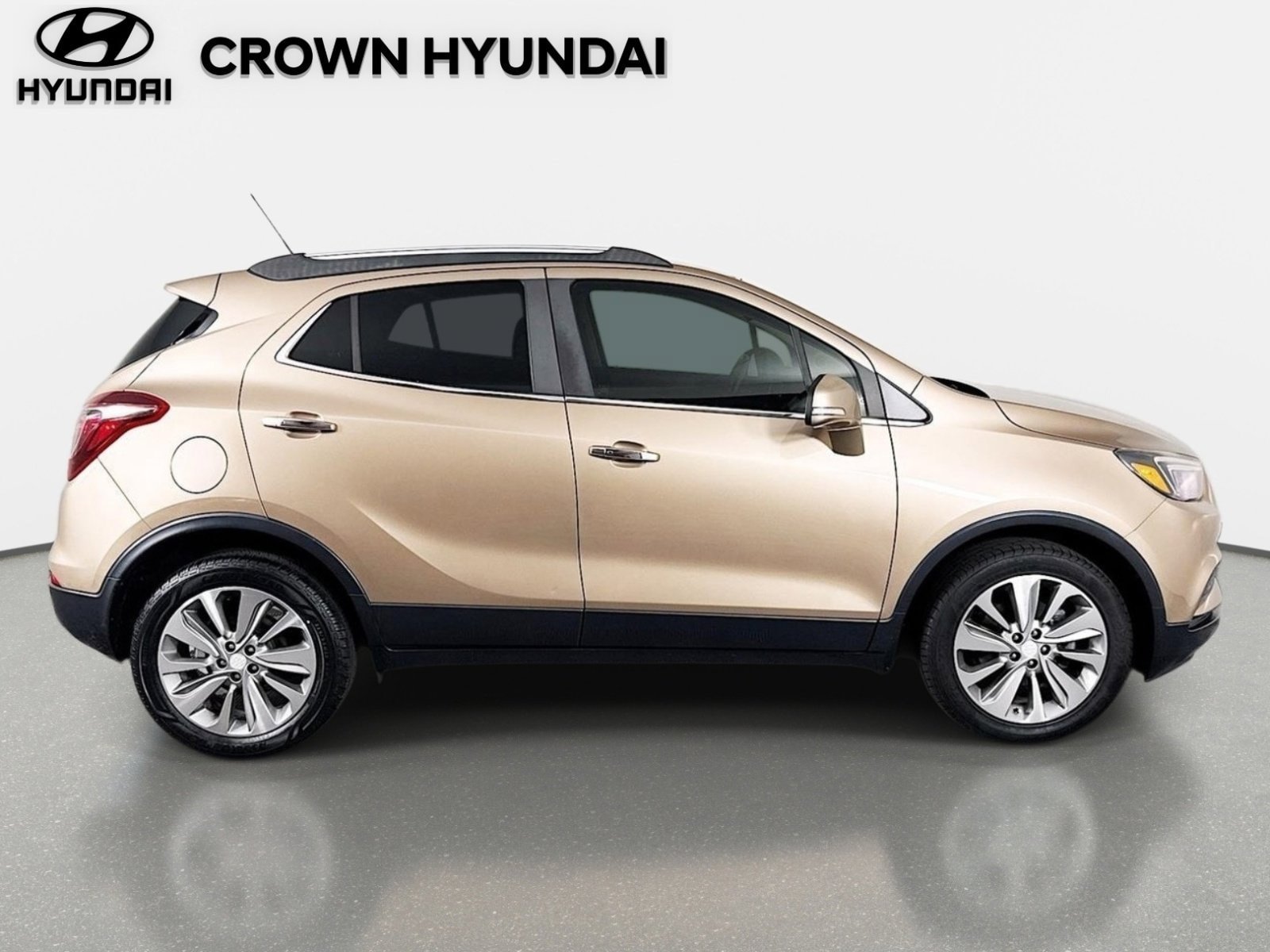 Used 2018 Buick Encore Preferred FWD image 5