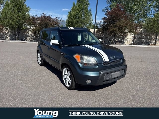 Used 2010 Kia Soul + w/ Denim Special Edition Pkg FWD image 11