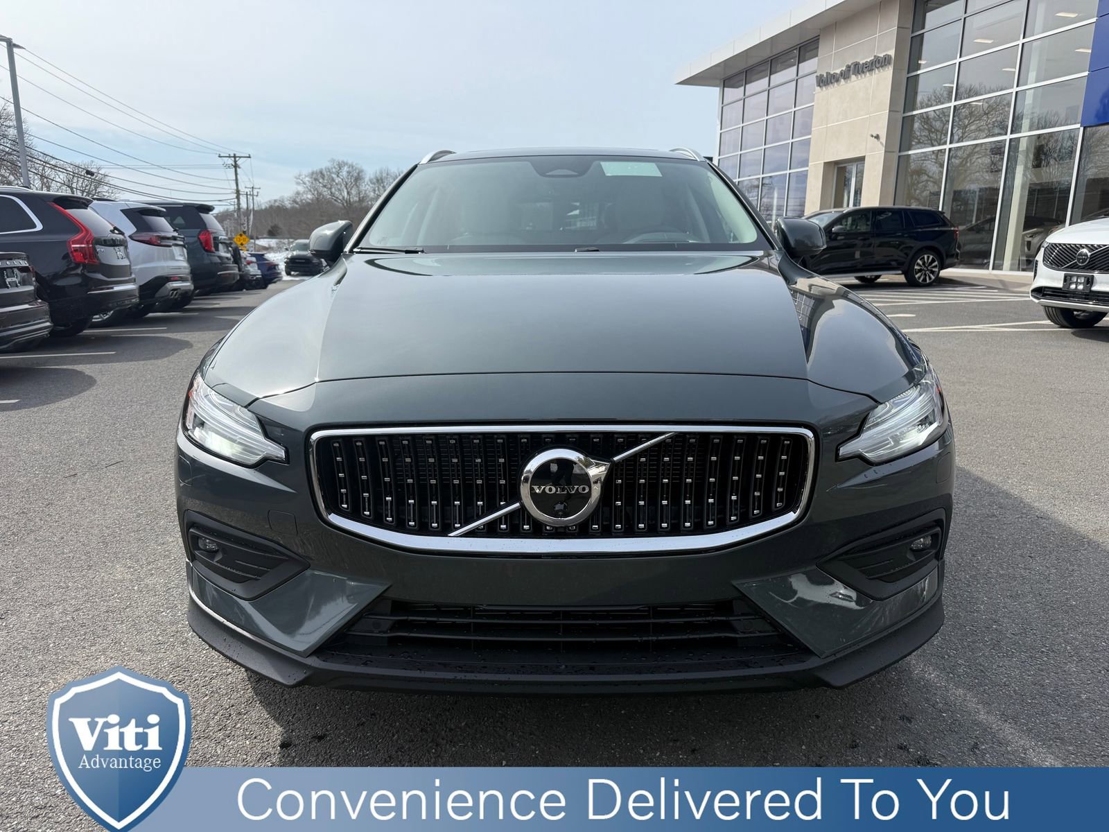 New 2026 Volvo V60 B5 Cross Country Ultra w/ Protection Package Premier image 3